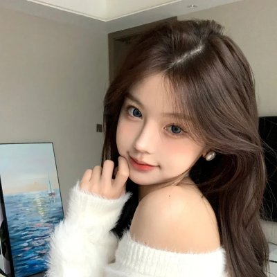 昭昭明月映孤舟